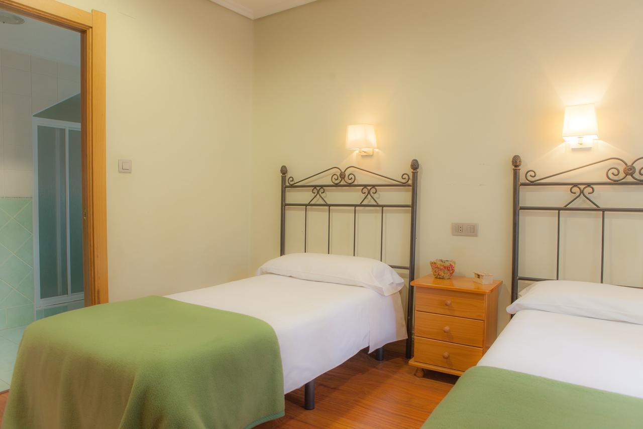 Casa Rural Lagun Etxea Pobes Екстериор снимка