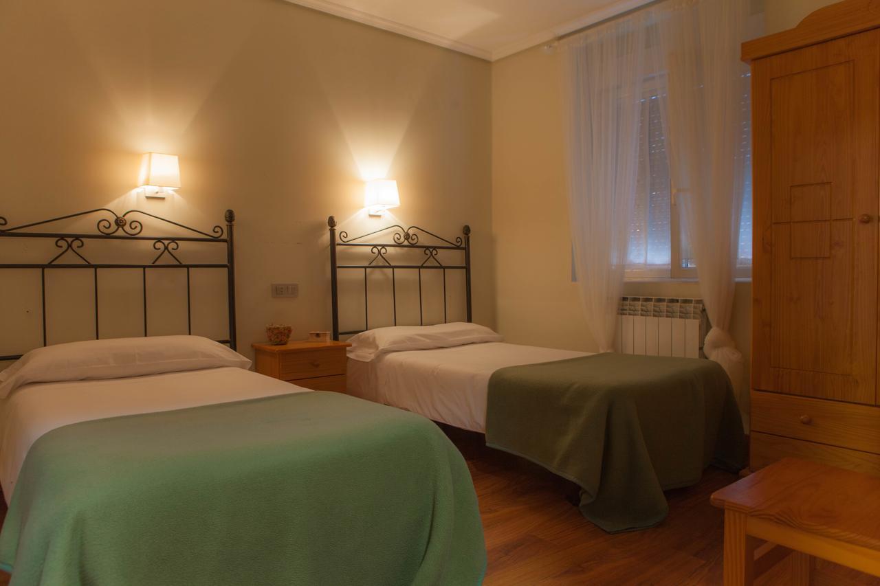Casa Rural Lagun Etxea Pobes Екстериор снимка