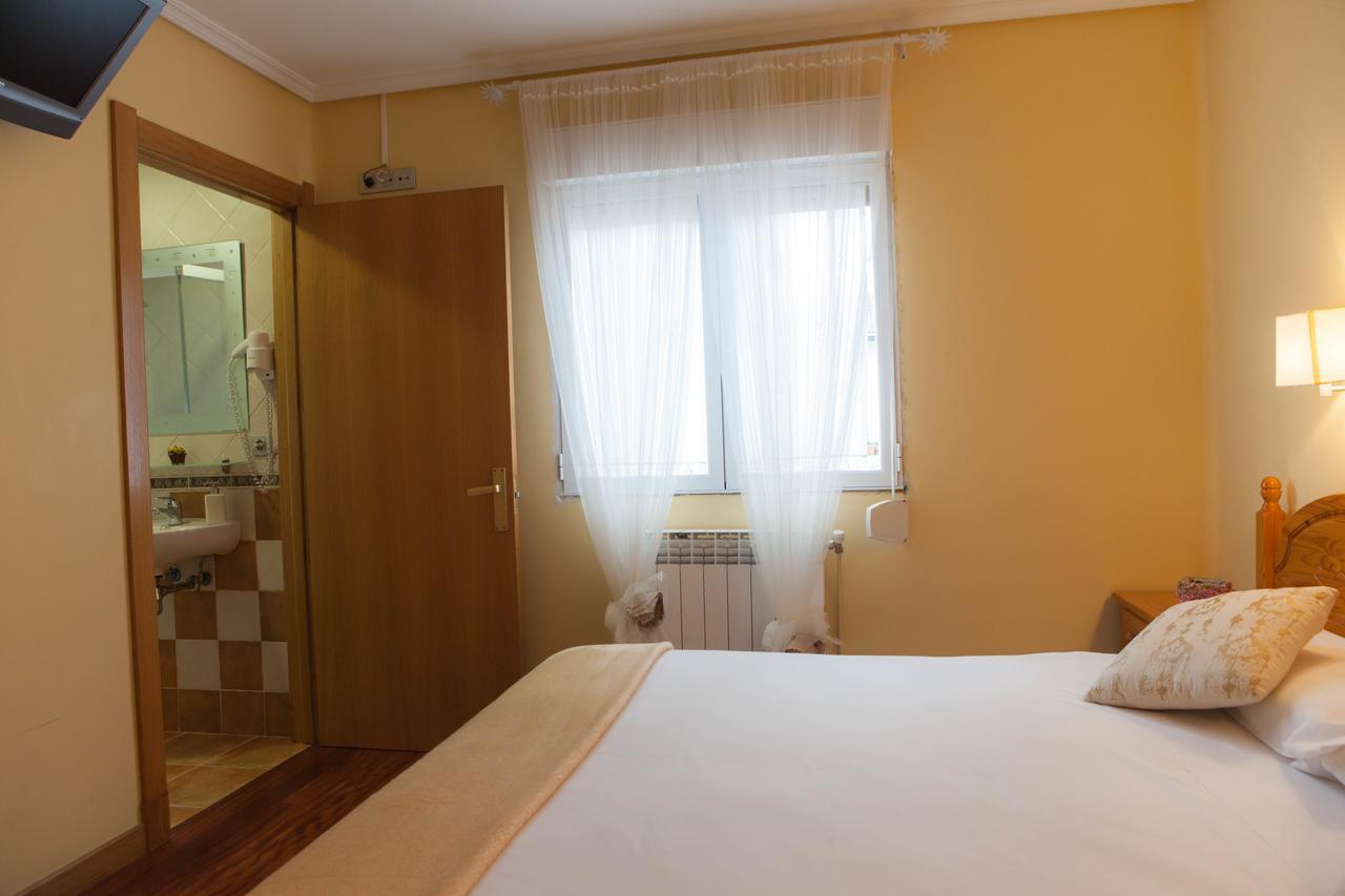 Casa Rural Lagun Etxea Pobes Екстериор снимка