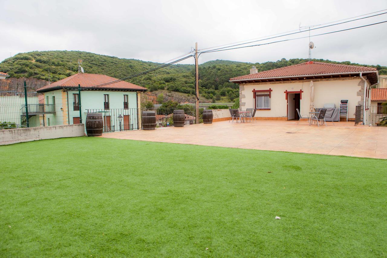 Casa Rural Lagun Etxea Pobes Екстериор снимка